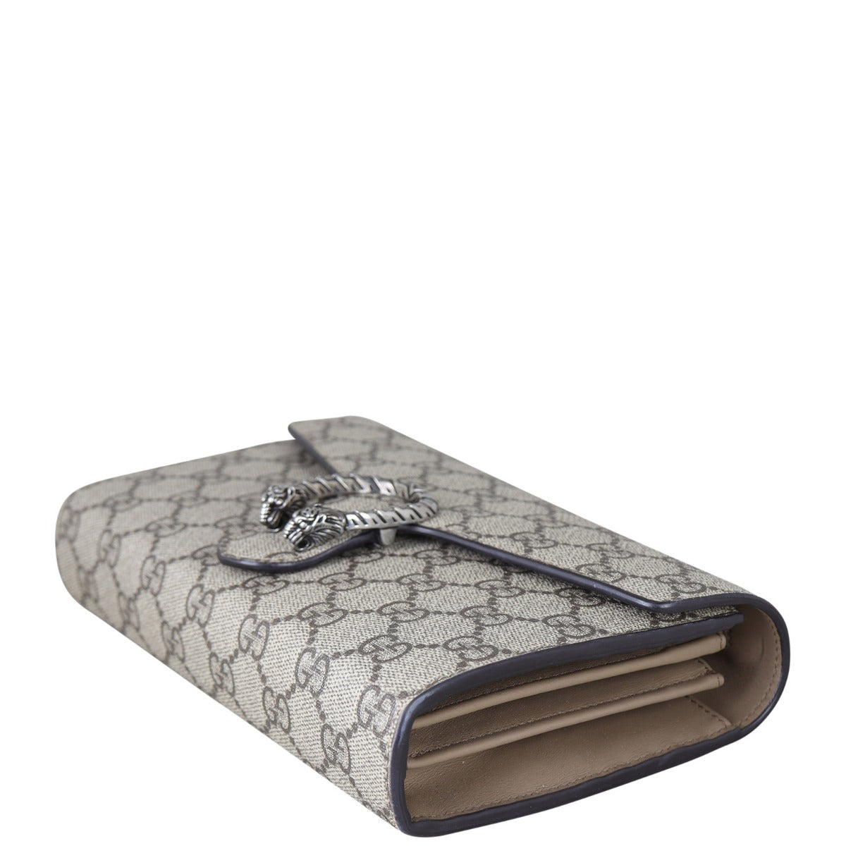 Gucci Dionysus GG Supreme Chain Wallet Corner Distance