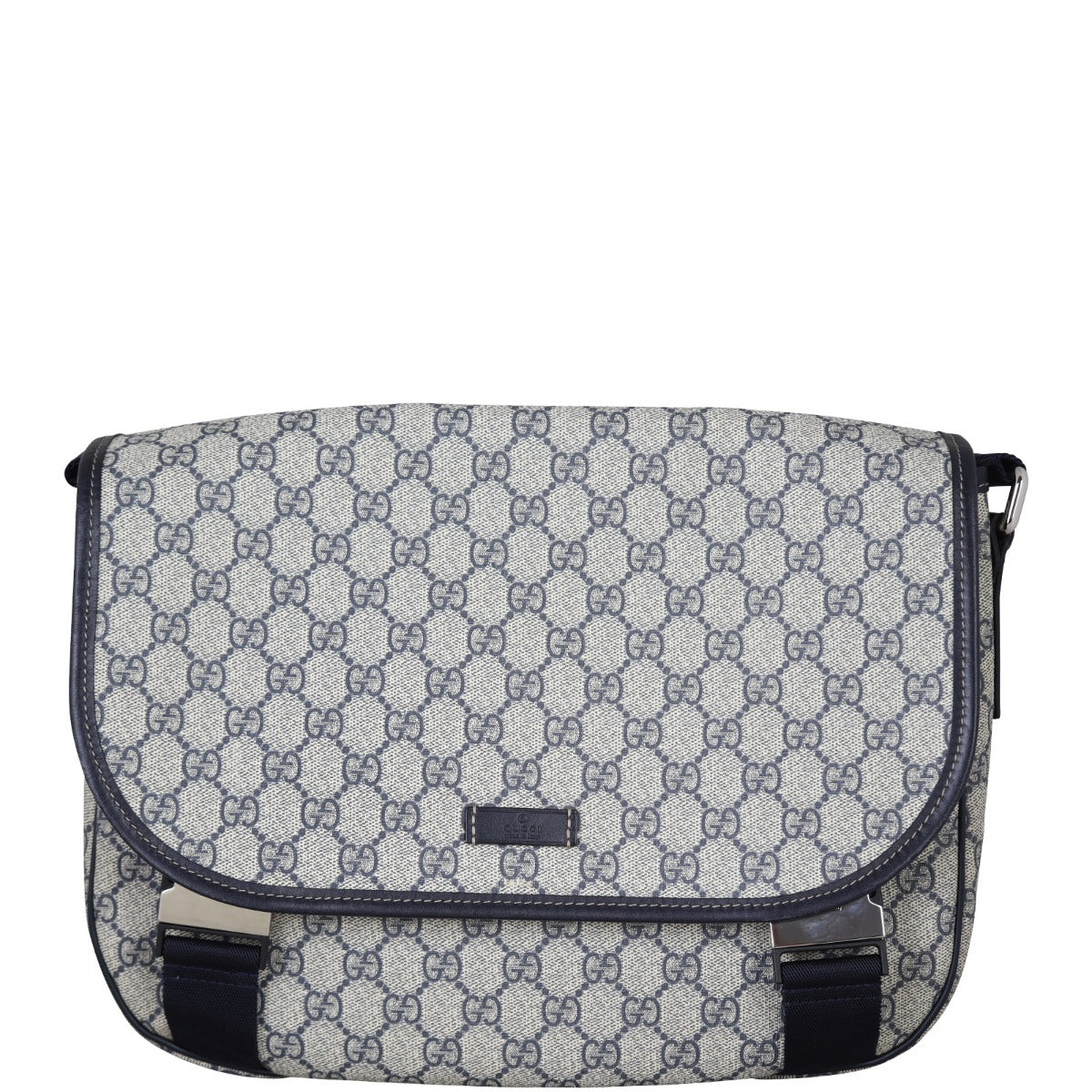 Gucci GG Supreme Messenger Bag Front