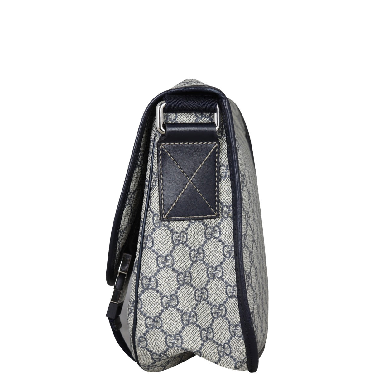 Gucci GG Supreme Messenger Bag Side
