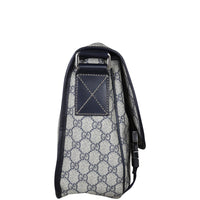 Gucci GG Supreme Messenger Bag Side