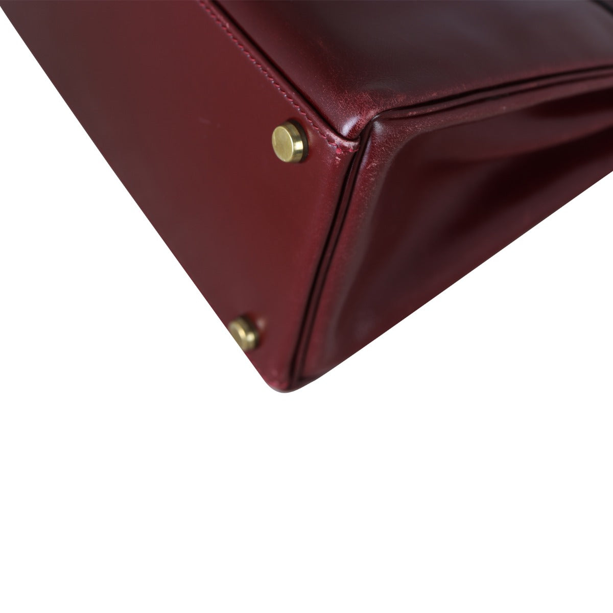 Hermes Kelly 28 Retourne Box Corner Close Up
