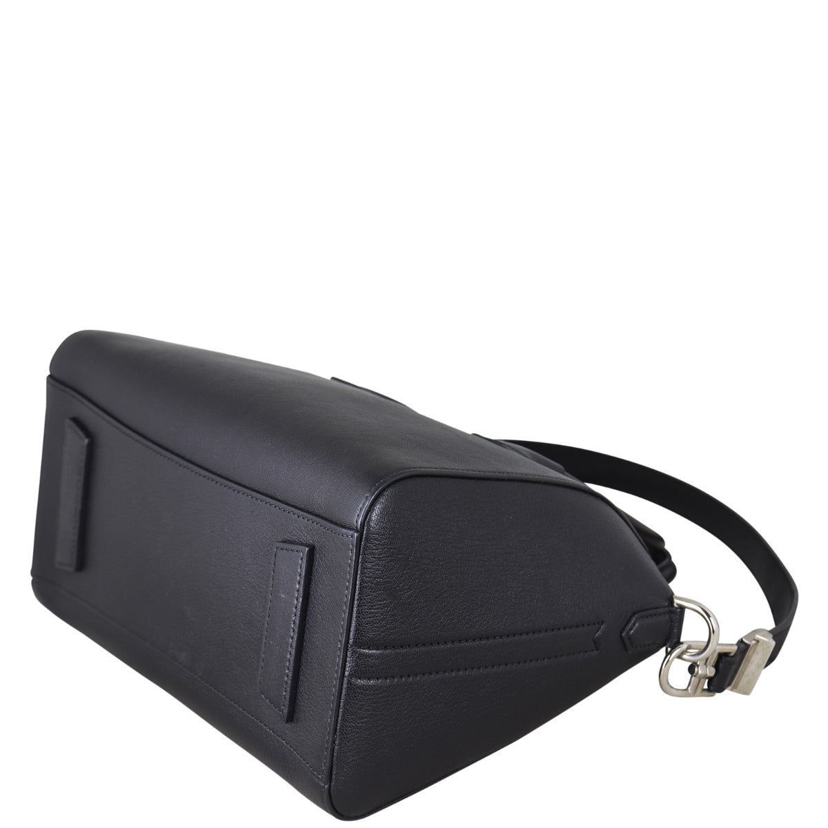 Givenchy Antigona Small Corner Distance