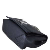 Louis Vuitton Lockme II BB Corner Distance