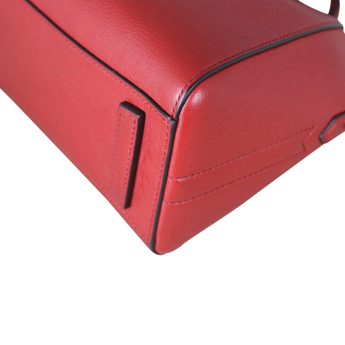 Givenchy Antigona Mini Corner Close Up