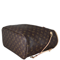 Louis Vuitton Neverfull MM Monogram Corner DIstance