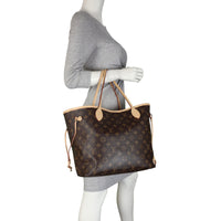Louis Vuitton Neverfull MM Monogram Mannequin