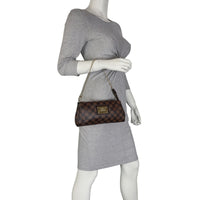 Louis Vuitton Eva Pochette Damier Ebene Mannequin