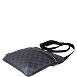 Louis Vuitton Thomas Messenger Bag Damier Graphite Corner Distance