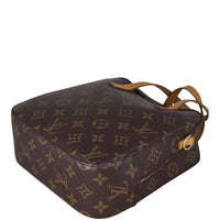 Louis Vuitton Spontini Monogram Corner Distance