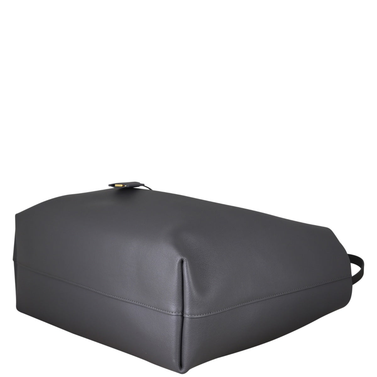 Saint Laurent Shopping Tote Corner Distance