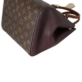 Louis Vuitton Fold Tote MM Monogram Corner Close Up