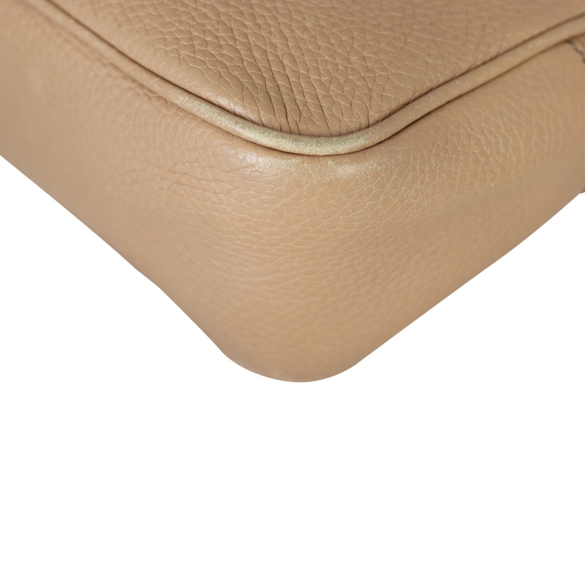 Gucci Soho Disco Small Corner Close Up