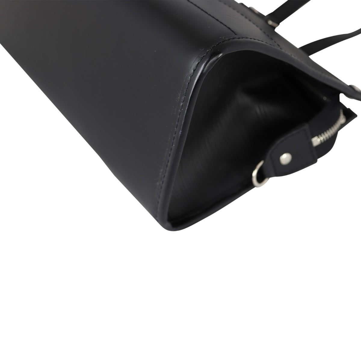 Louis Vuitton Madeleine PM Epi Corner Close Up