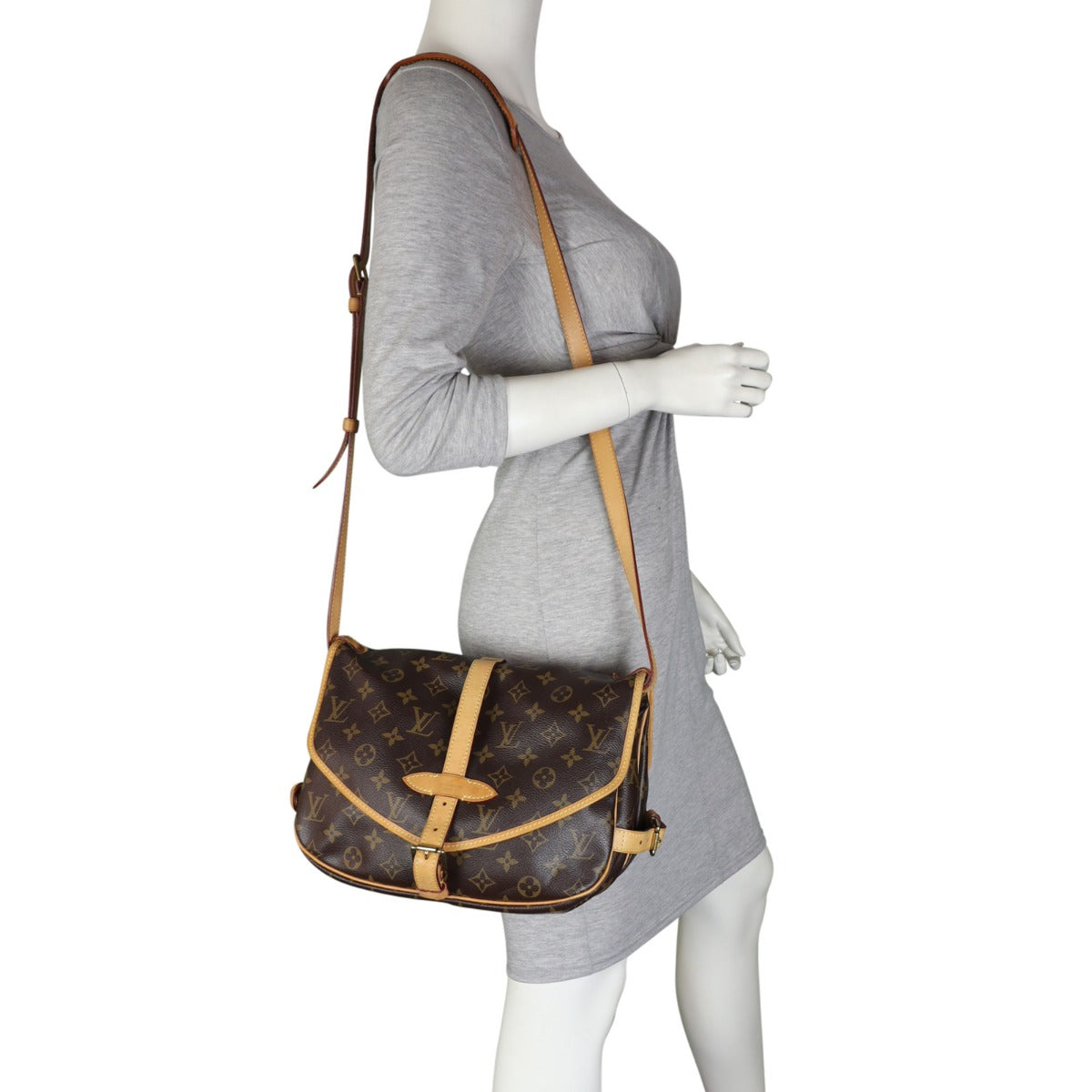 Louis Vuitton Saumur 30 Monogram Mannequin