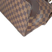 Louis Vuitton Hampstead MM Damier Ebene Corner Close Up