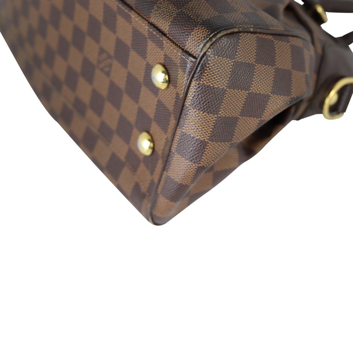 Louis Vuitton Trevi PM Damier Ebene Corner Close Up