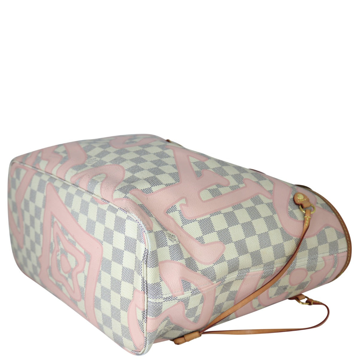 Louis Vuitton Neverfull MM Damier Azur Tahitienne Corner Distance