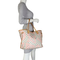 Louis Vuitton Neverfull MM Damier Azur Tahitienne Mannequin