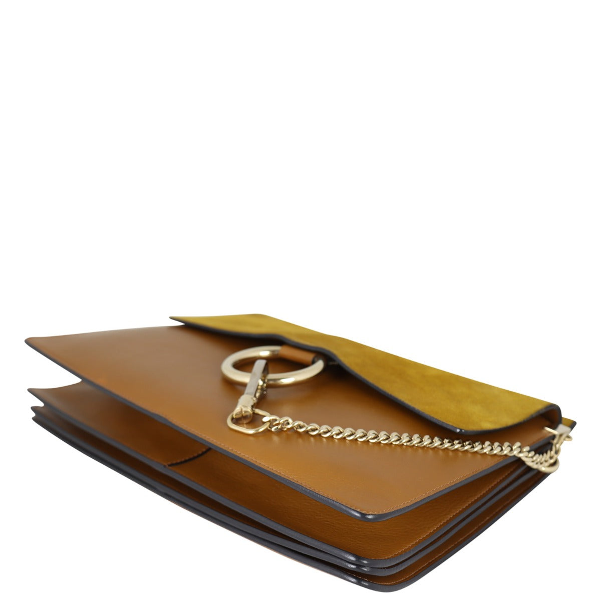 Chloe Faye Medium Corner Distance