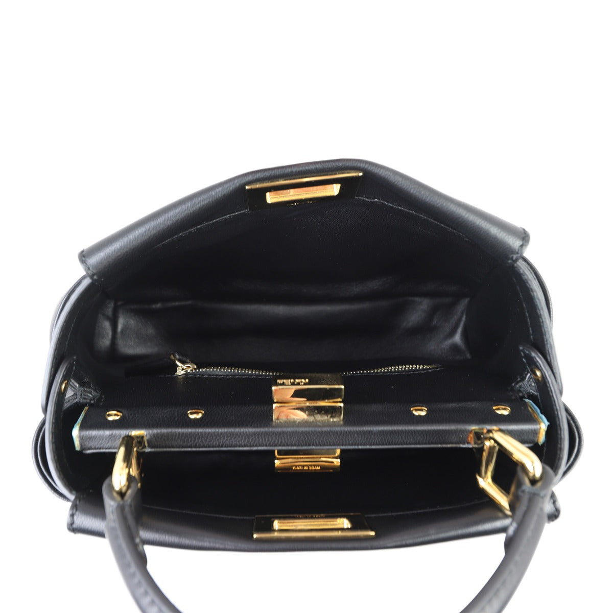 Fendi Peekaboo Medium Whole Interior