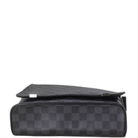 Louis Vuitton District PM Messenger Damier Graphite