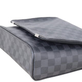 Louis Vuitton District PM Messenger Damier Graphite