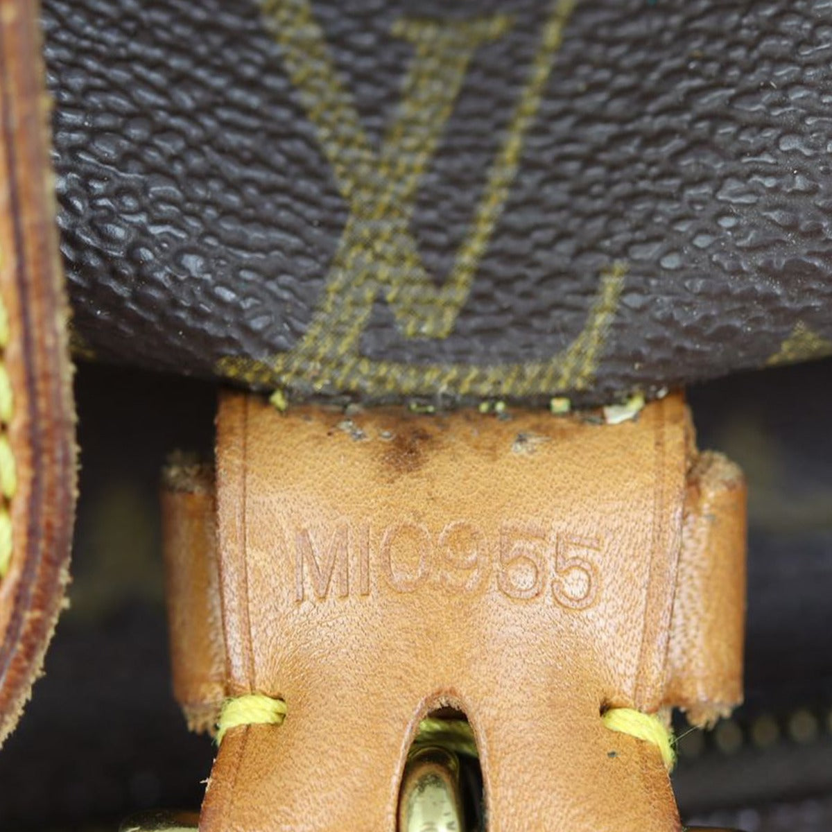 Louis Vuitton Montsouris GM Monogram Date code
