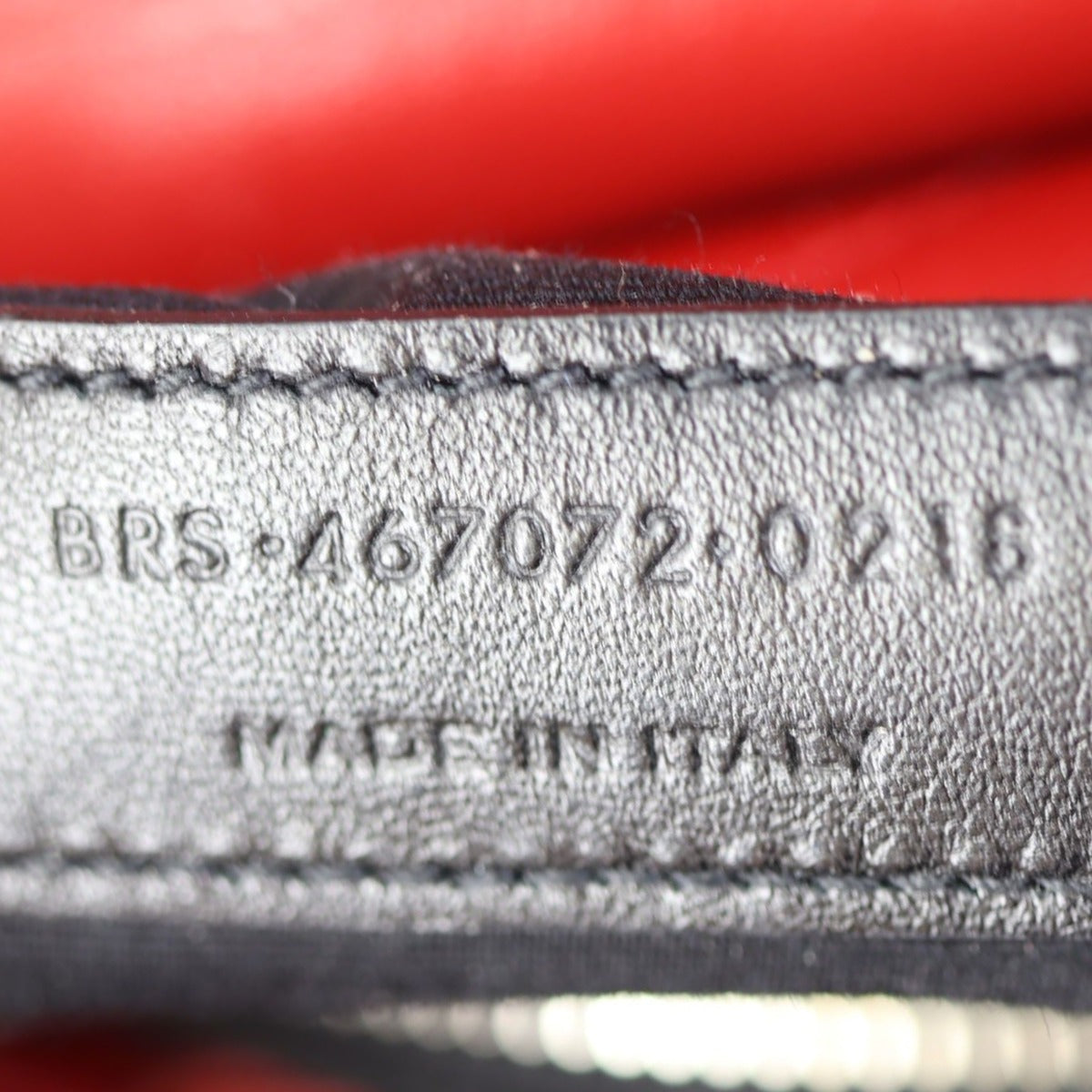 Saint Laurent Toy Loulou Date code
