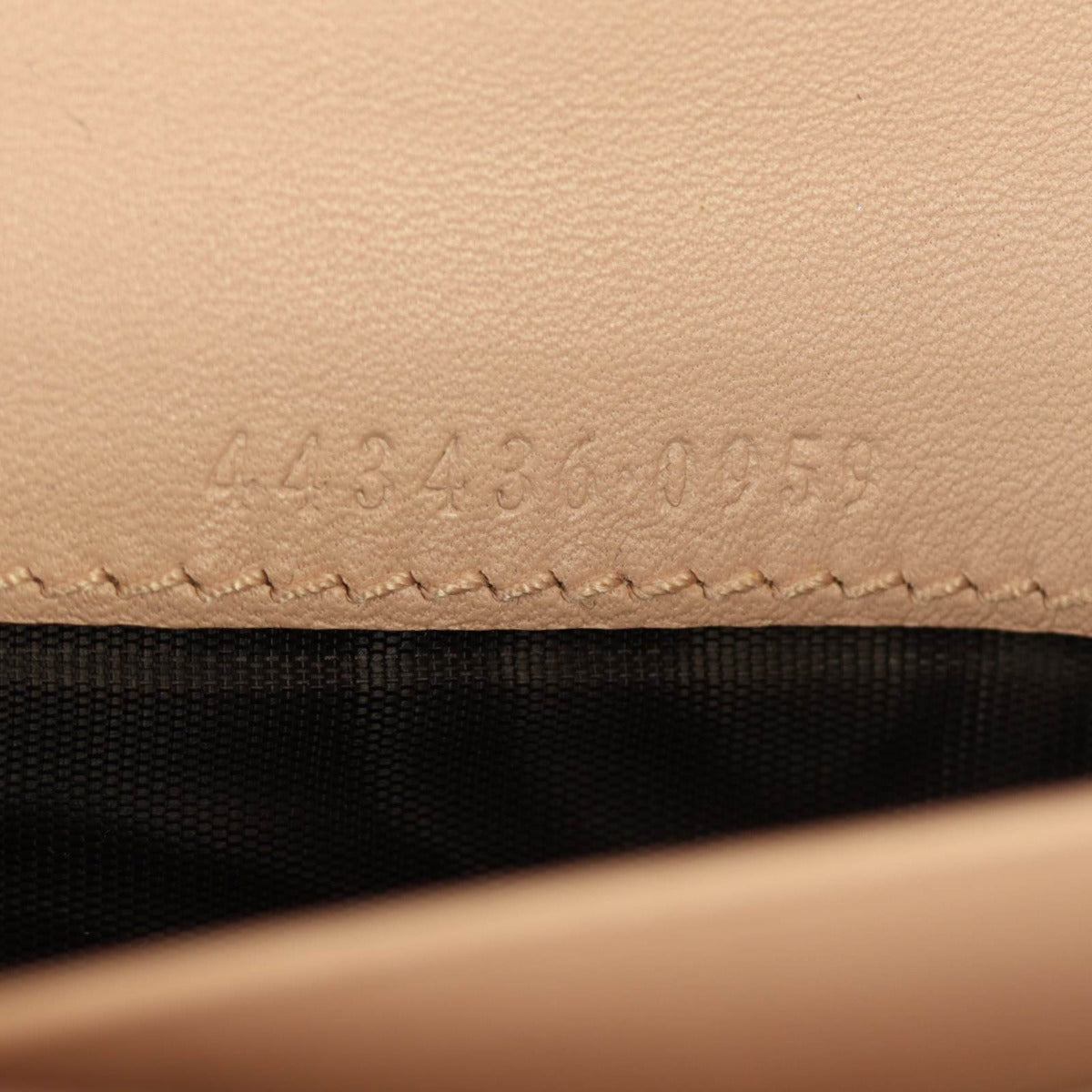 Gucci GG Marmont Matelasse Continental Wallet