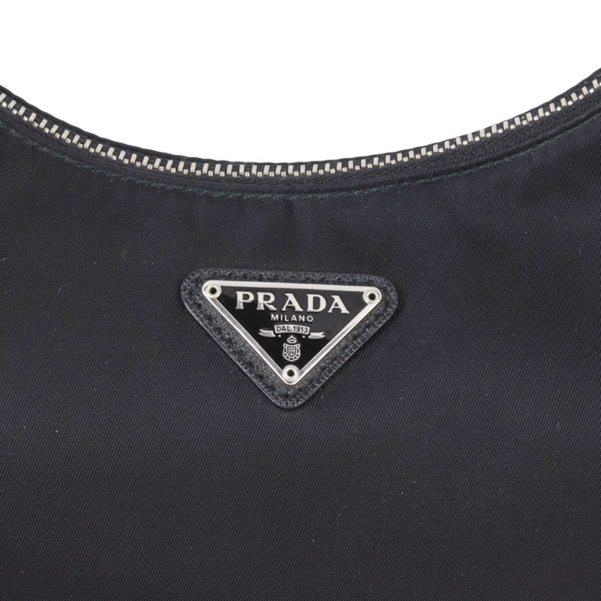 Prada Re-Edition 2005 Tessuto Shoulder Bag