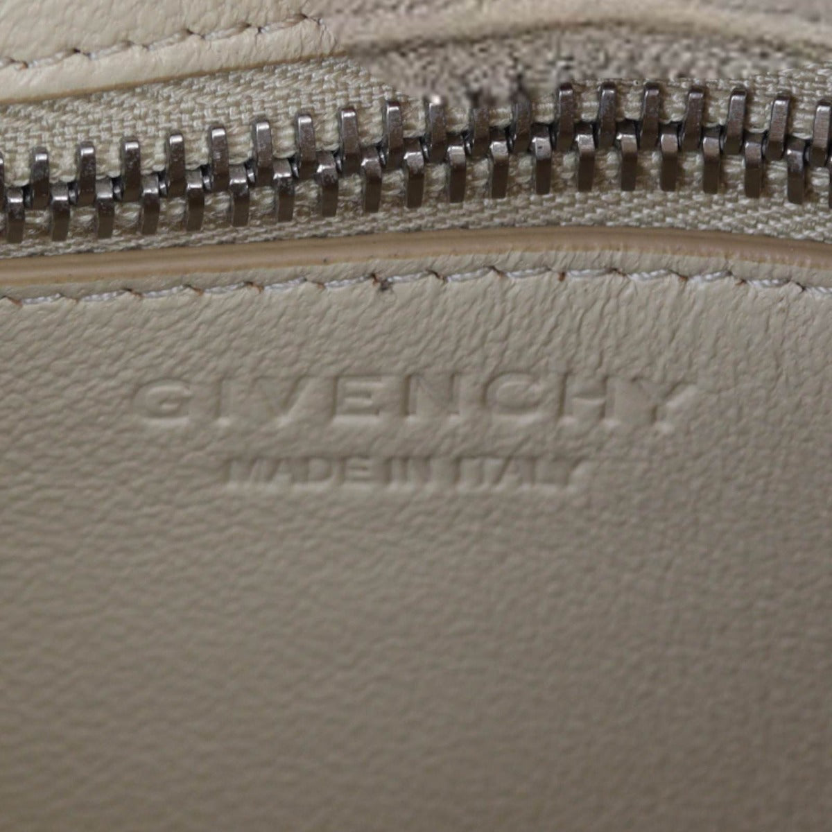 Givenchy Horizon Tote Mini