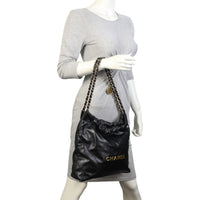 Chanel 22 Hobo Small