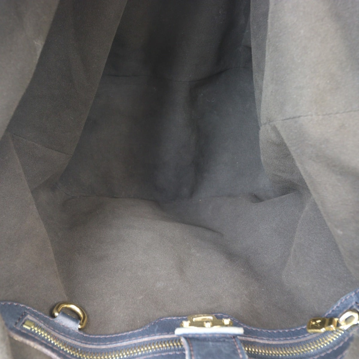 Louis Vuitton Mahina L Perforated Monogram