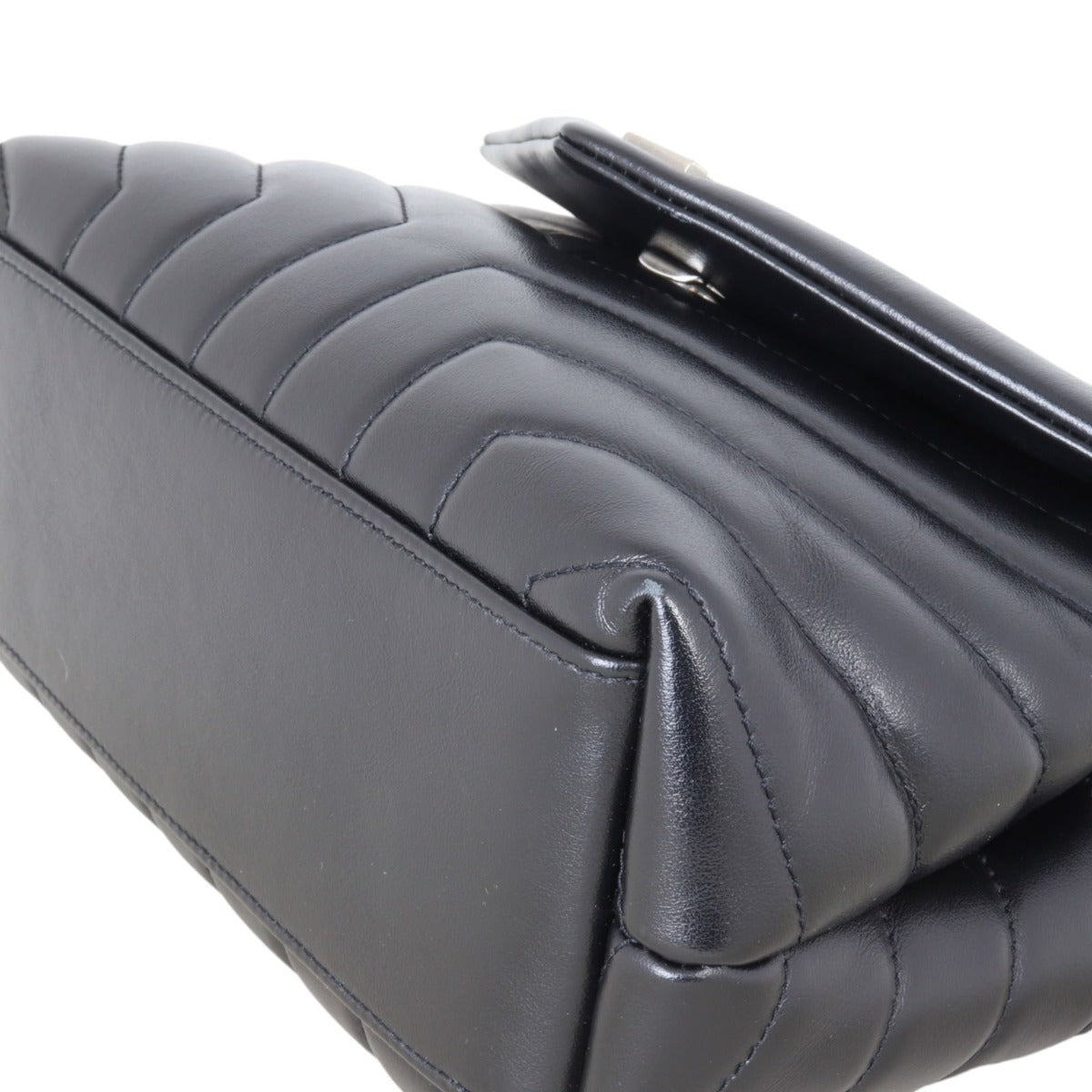 Saint Laurent Loulou Small