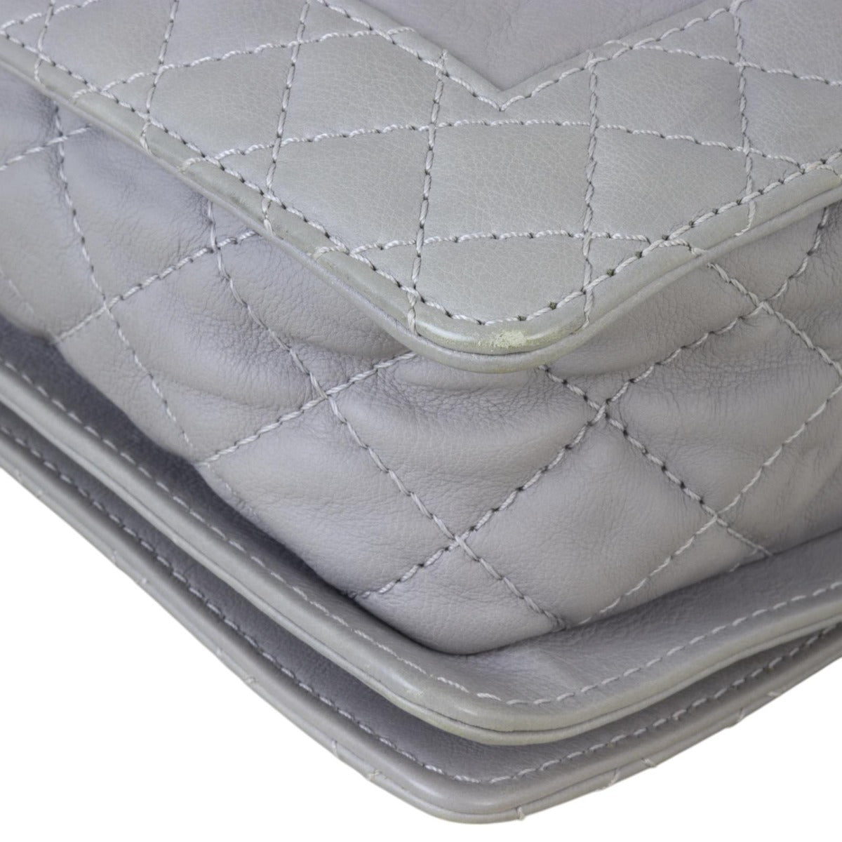 Chanel Boy Reverso New Medium