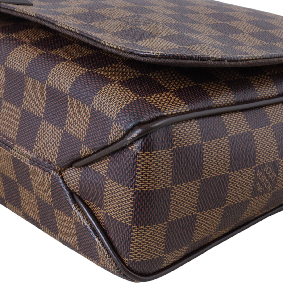 Louis Vuitton District MM Damier Ebene