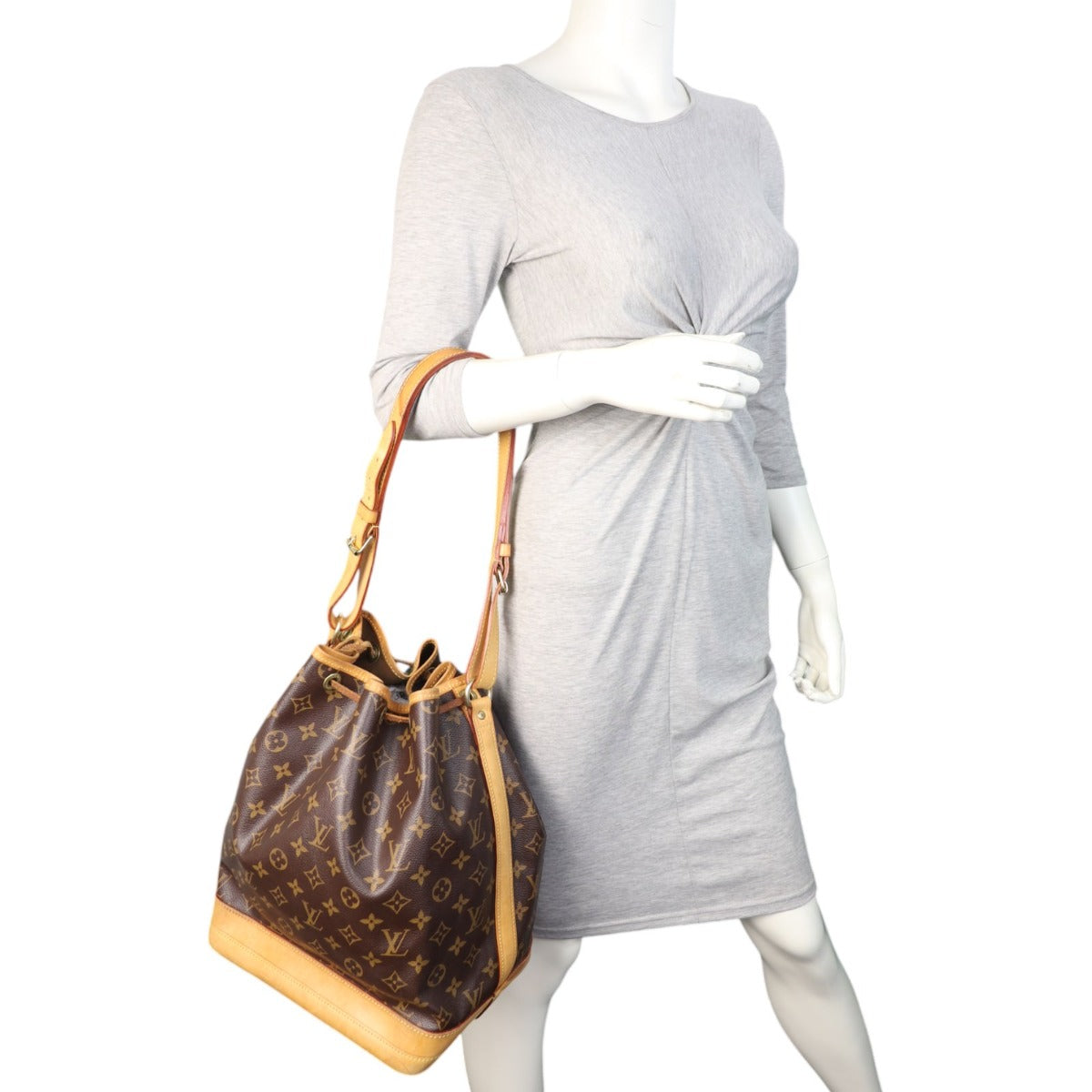 Louis Vuitton Noe Monogram