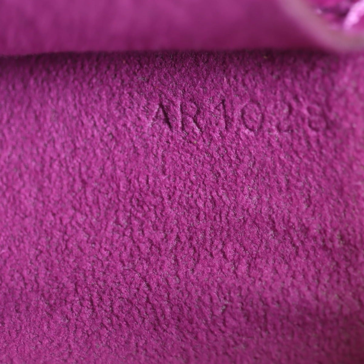 Louis Vuitton Pochette Accessories Epi Date code
