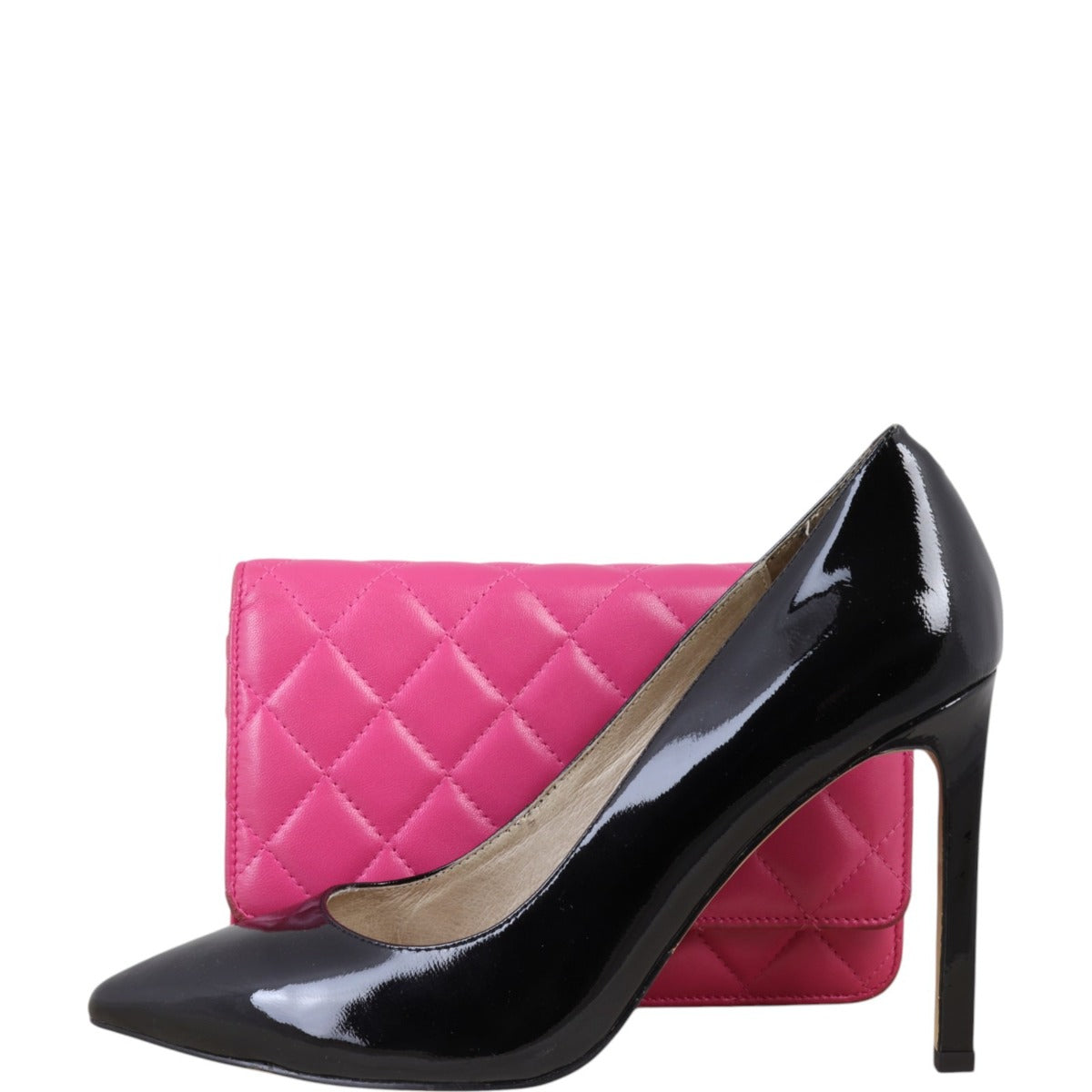 Chanel Classic Wallet on Chain