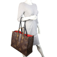 Louis Vuitton OnTheGo GM Monogram Giant
