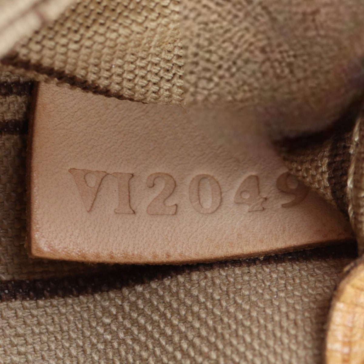 Louis Vuitton Neverfull PM Monogram