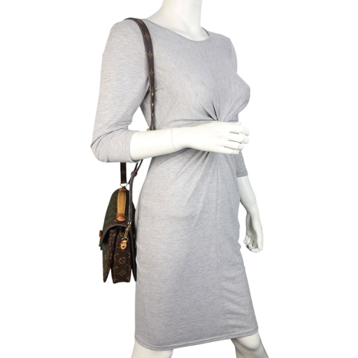 Louis Vuitton Pochette Metis Monogram