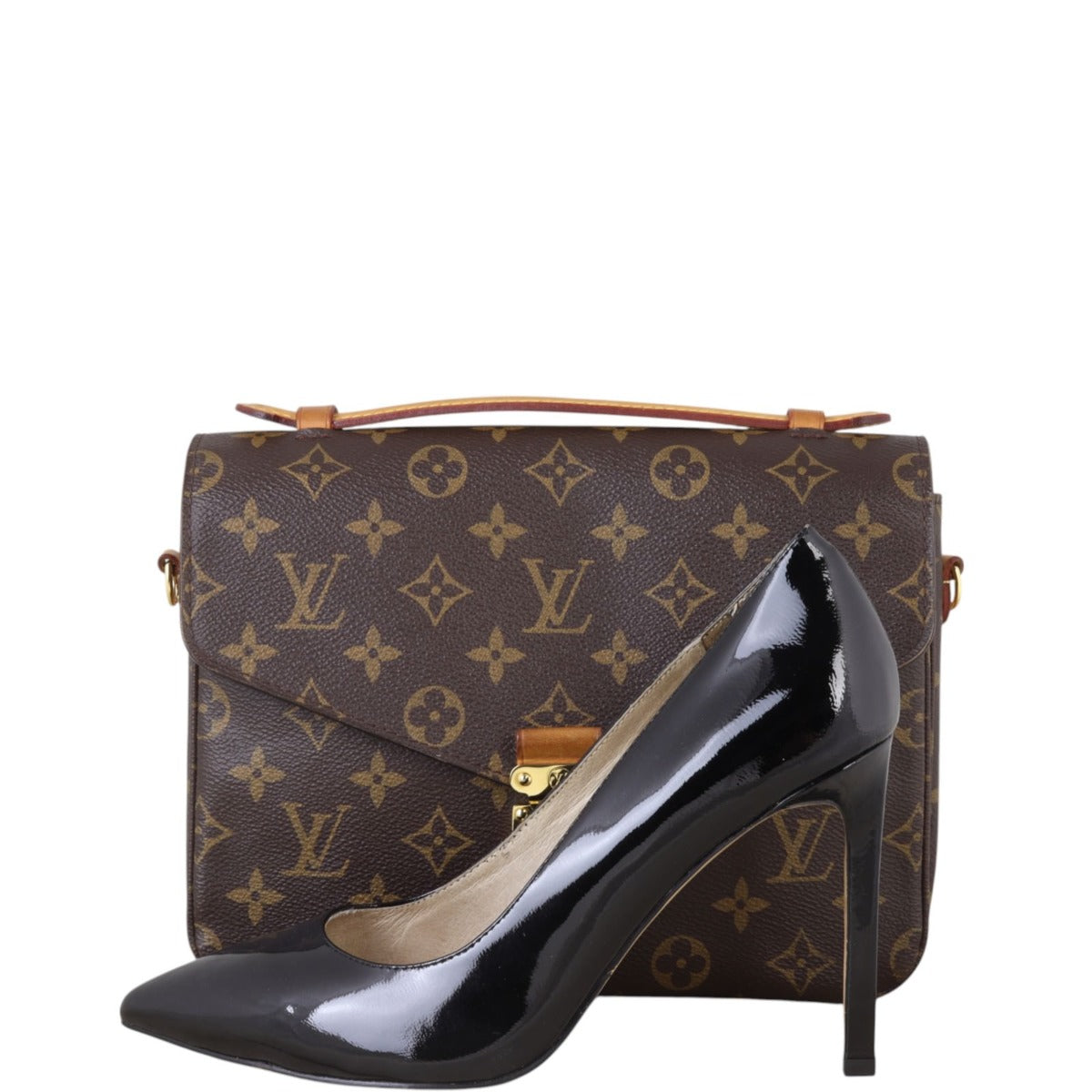 Louis Vuitton Pochette Metis Monogram