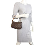 Louis Vuitton Pochette Accessories Monogram