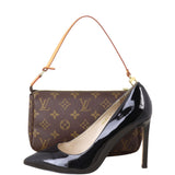 Louis Vuitton Pochette Accessoires Monogram
