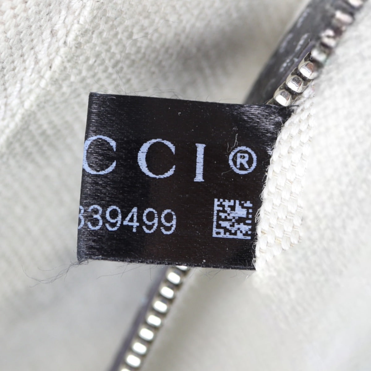 Gucci Ophidia GG Supreme Small Crossbody