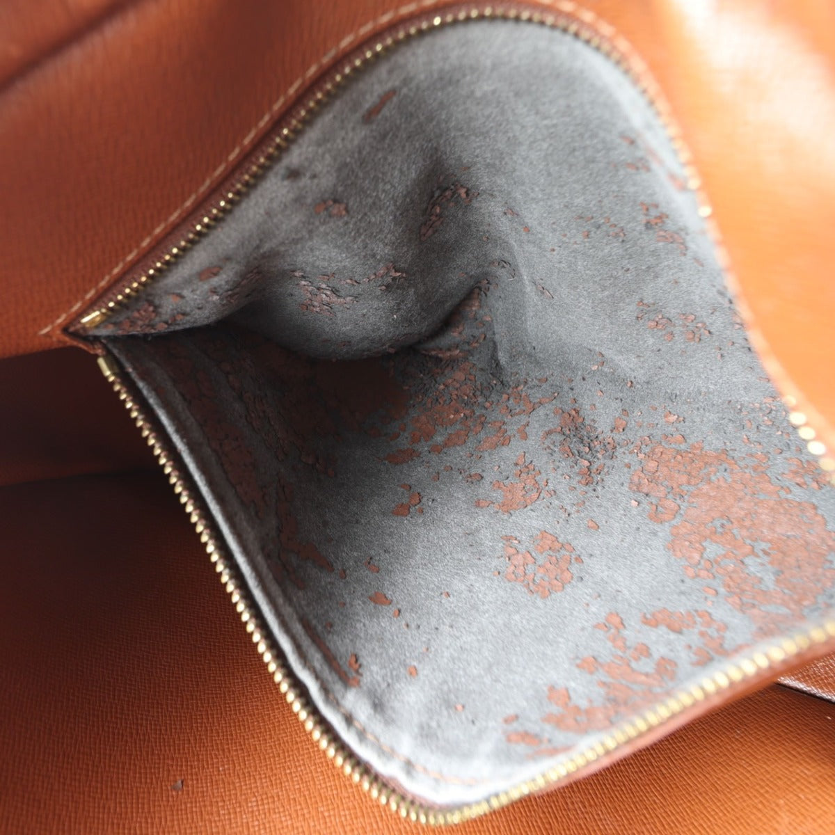 Louis Vuitton Boulogne 30 Monogram