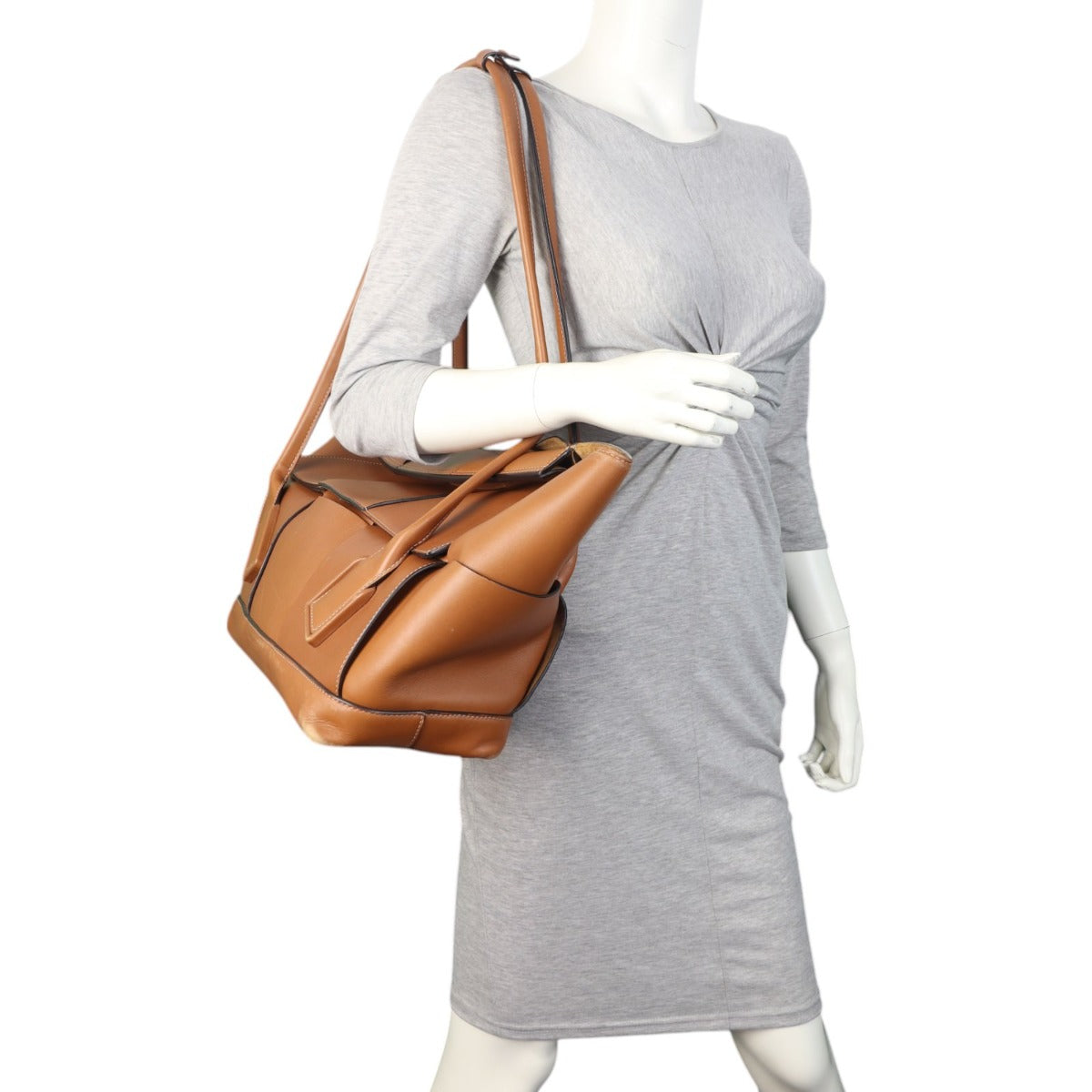 Bottega Veneta Arco Tote Large