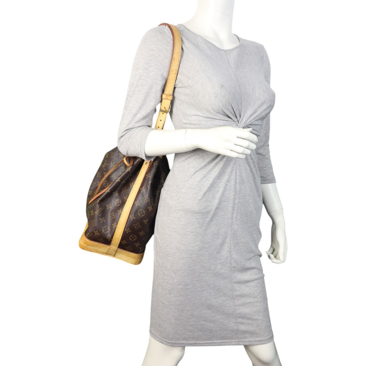 Louis Vuitton Noe Monogram