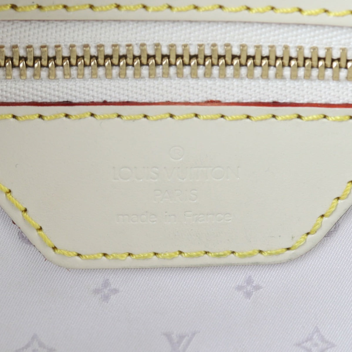 Louis Vuitton Suhali L’Epanoui PM